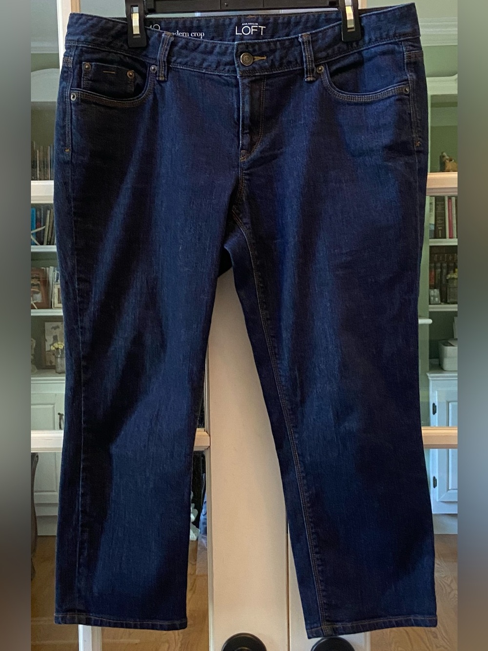 Loft Modern Crop Jeans Size 31/12